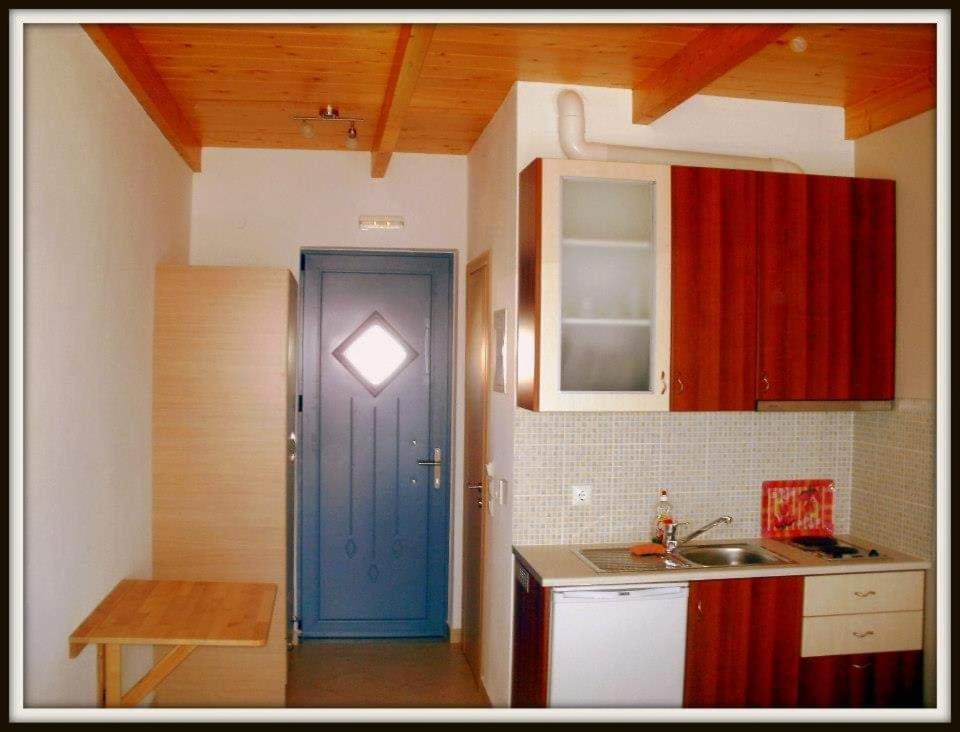 Αλκυονη Διαμερισματα Hotell Paralia Vrachou Eksteriør bilde