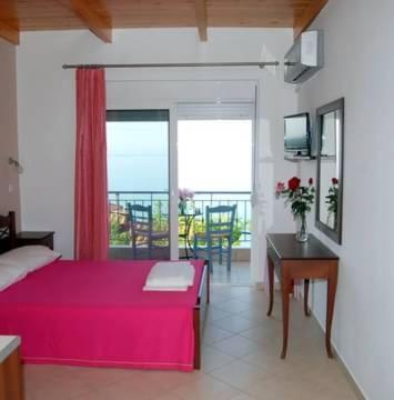 Αλκυονη Διαμερισματα Hotell Paralia Vrachou Eksteriør bilde